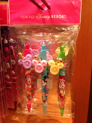 和装ミニーちゃんのボールペンセットが1200円→700円になっています。